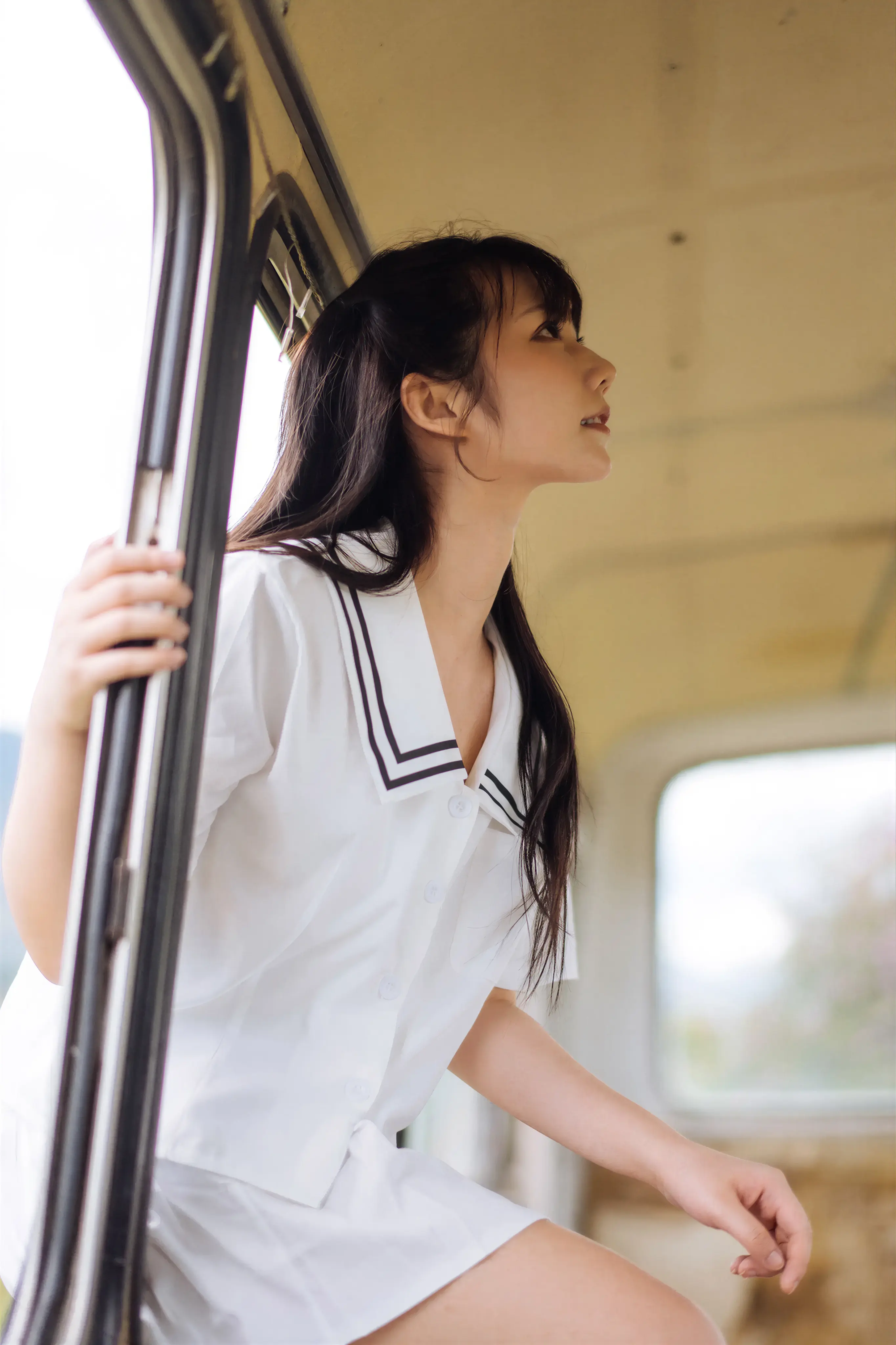 镜酱 – 《静夏》旅拍写真集之四 33P
